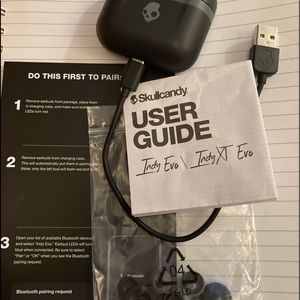 Skullcandy Indy Ivo wireless headphones